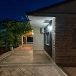 Villa Piedra Seget - A Hidden Paradise