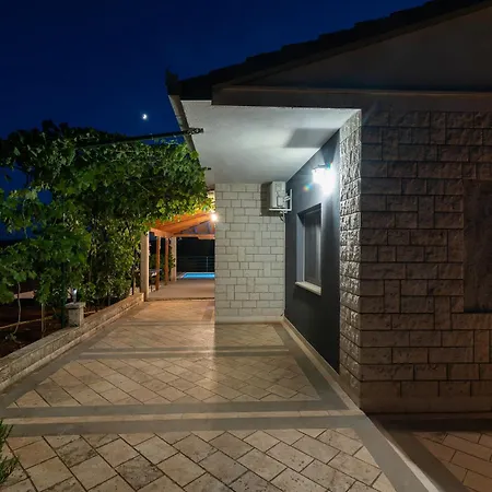 Вилла Piedra Seget - A Hidden Paradise