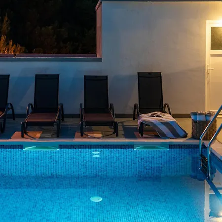 Piedra Seget - A Hidden Paradise Villa