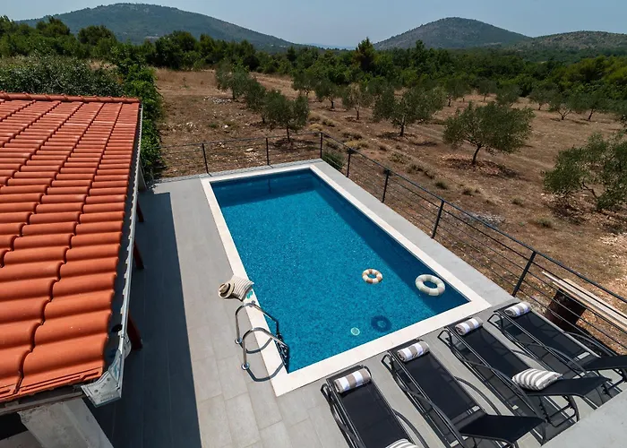 Villa Piedra Seget - A Hidden Paradise *